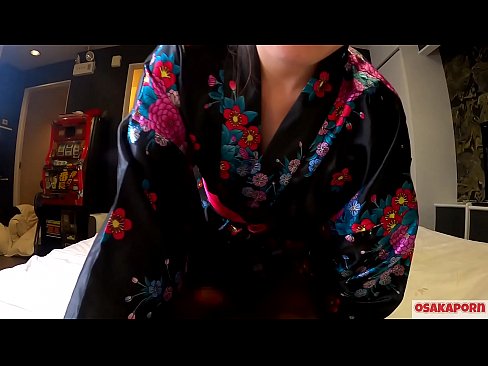 ❤️ Ung cosplay tjej älskar sex till orgasm med en spruta i en hästskötare och en avsugning. Asiatisk tjej med hårig fitta och vackra bröst i traditionell japansk dräkt i amatörvideo som visar onani med knullleksaker. Sakura 3 OSAKAPORN. ❤️ Pornvideo at us sv.filmexxx18.ru
