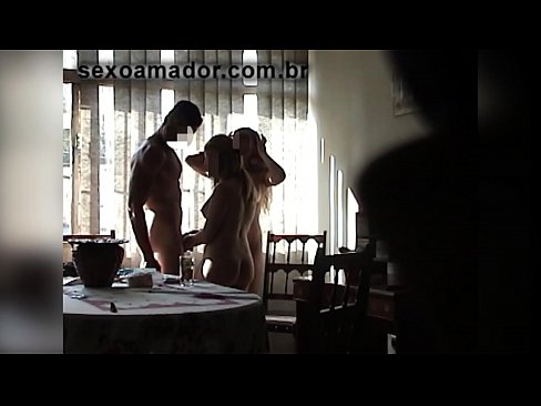 ❤️ Sexvänner bjuder in en gigantisk man och en trekant med honom ❤️ Pornvideo at us sv.filmexxx18.ru